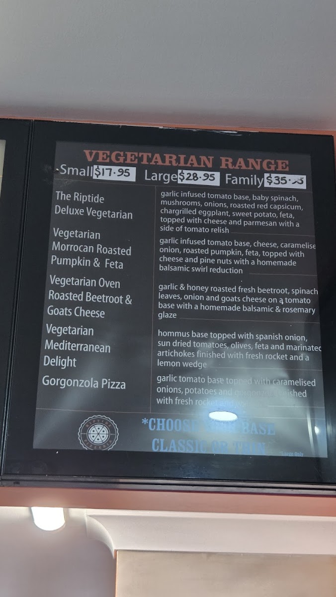 Riptide Pizzeria photo 1